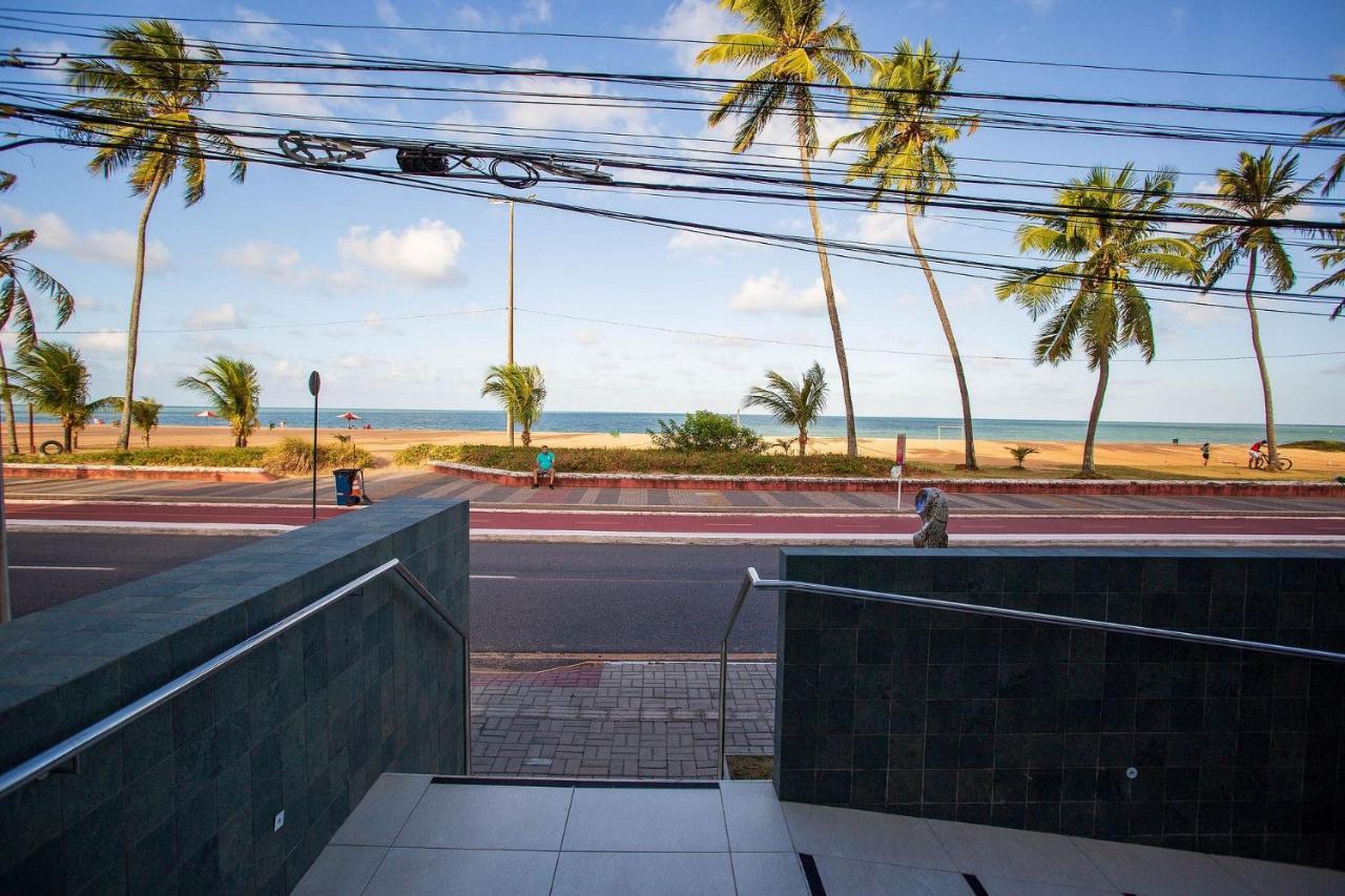 Apartamento Na Orla De Cabo Branco Por Carpediem * João Pessoa