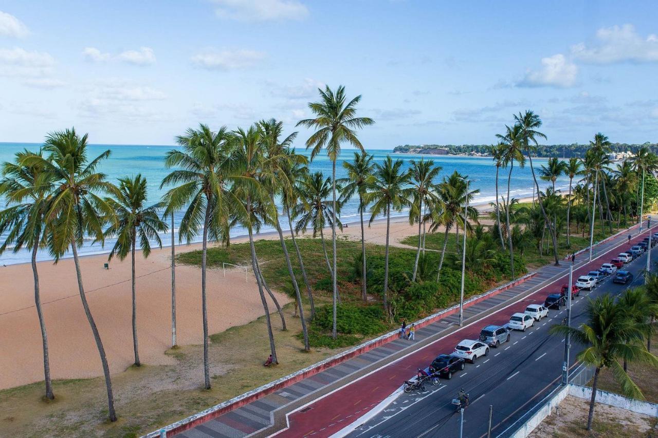 Apartamento Na Orla De Cabo Branco Por Carpediem *